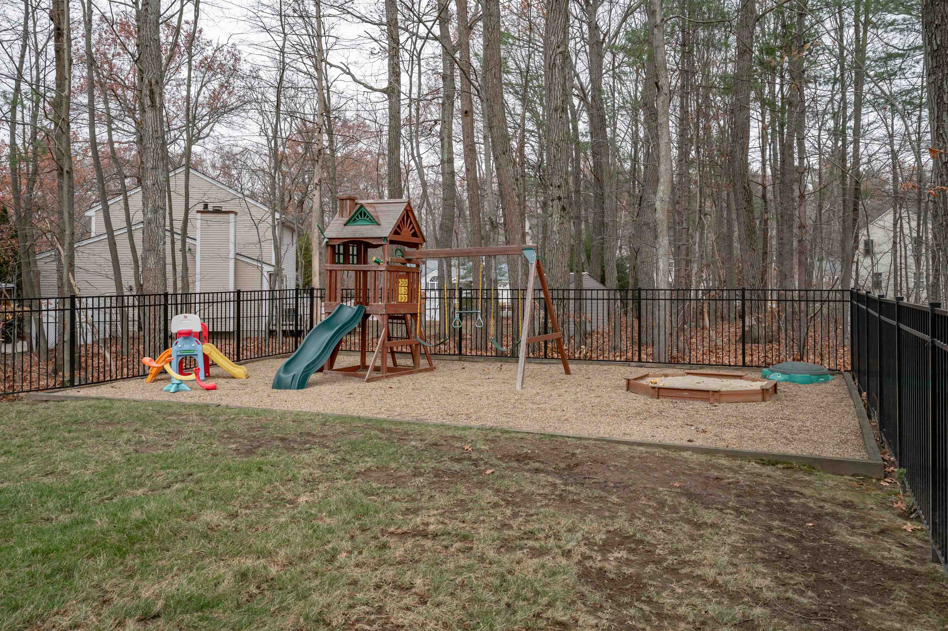 34 Lindsay Road Hooksett, NH 03106 - Photo 40 of 52 Gallery Image 40