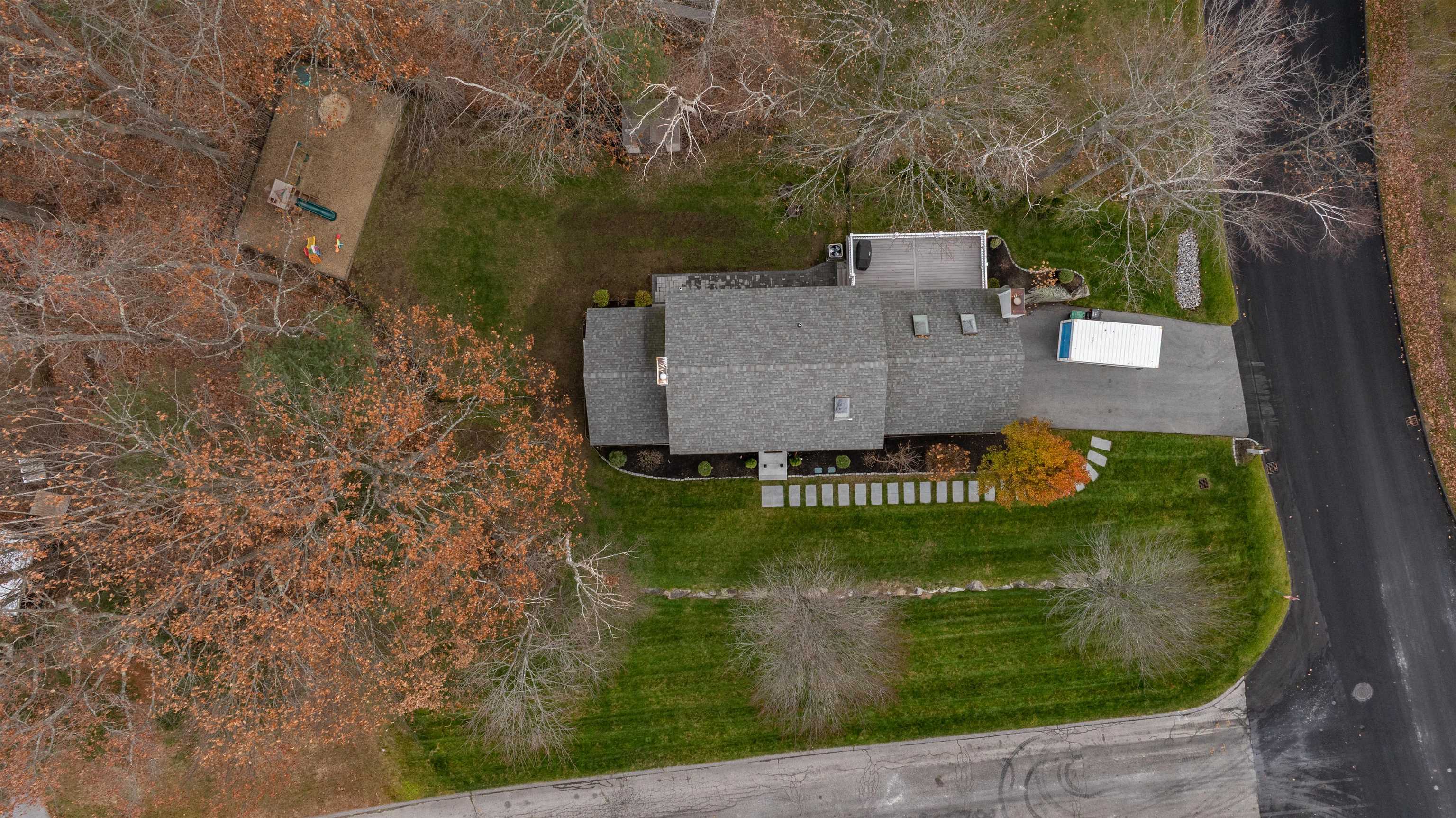 34 Lindsay Road Hooksett, NH 03106 - Photo 45 of 52 Gallery Image 45