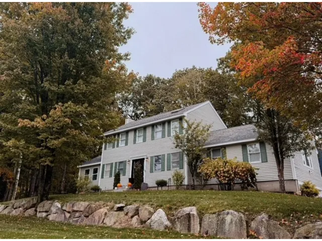 $719,900 | 34 Lindsay Road, Hooksett, NH 03106