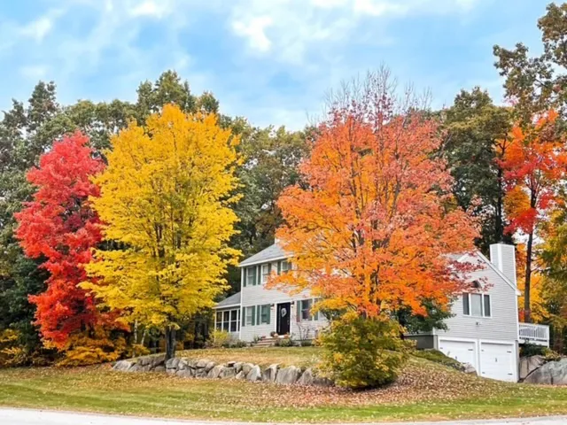 $719,900 | 34 Lindsay Road, Hooksett, NH 03106