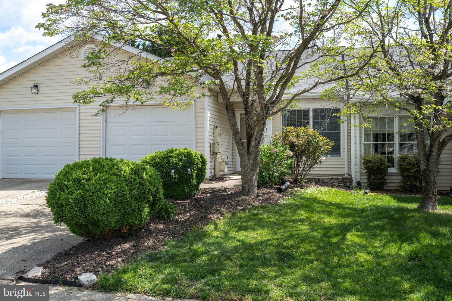 2627 Compass Drive Annapolis, MD 21401 - Photo 31 of 37 a view of a house with a yard and plants
