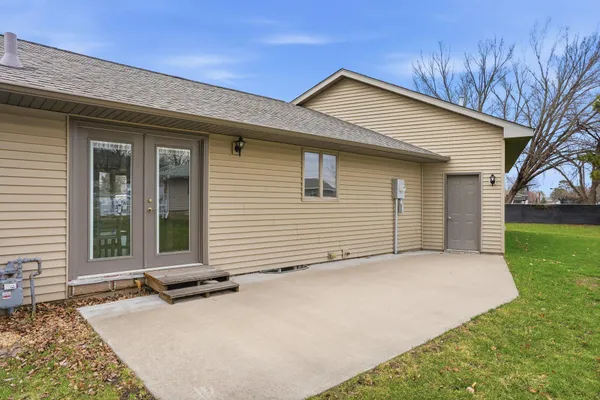 $290,000 | 137 Rhame Avenue, Red Wing, MN 55066
