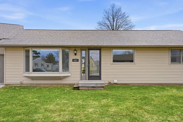 $290,000 | 137 Rhame Avenue, Red Wing, MN 55066
