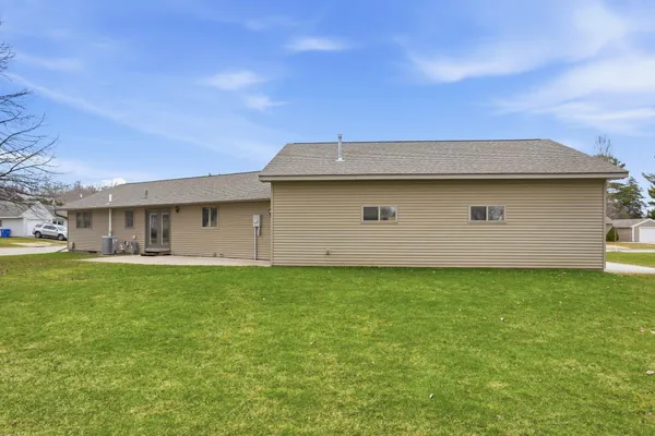 $290,000 | 137 Rhame Avenue, Red Wing, MN 55066
