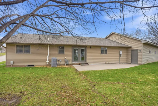 $290,000 | 137 Rhame Avenue, Red Wing, MN 55066