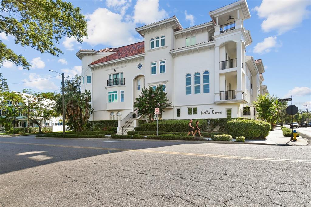 1001 South Rome Avenue, Unit 11 Tampa, FL 33606 - Photo 1 of 25