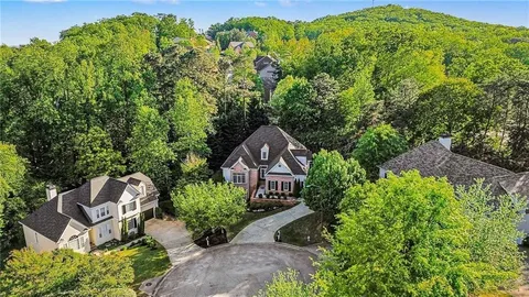 $830,000 | 1560 Greyson Ridge Northeast, Marietta, GA 30062