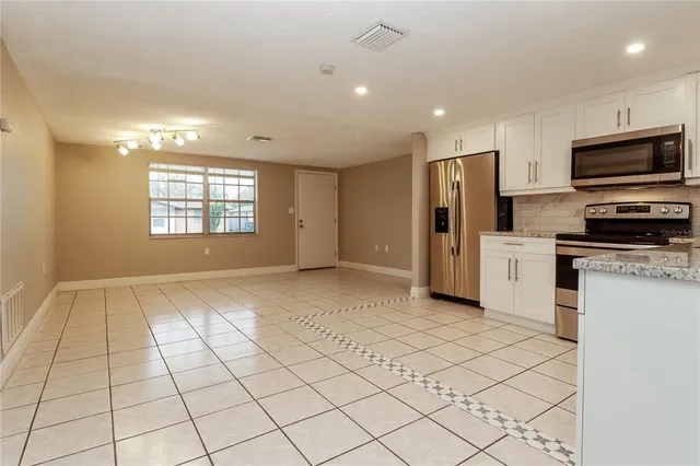 $1,645 | 9226 Rainbow Lane, Port Richey, FL 34668