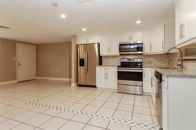 $1,645 | 9226 Rainbow Lane, Port Richey, FL 34668