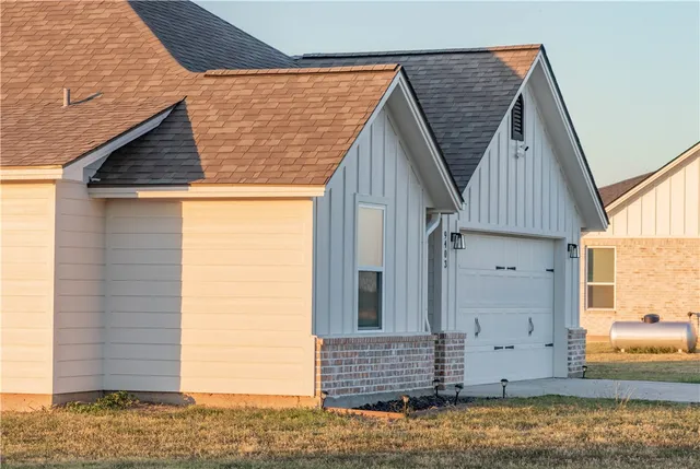 a view of living room