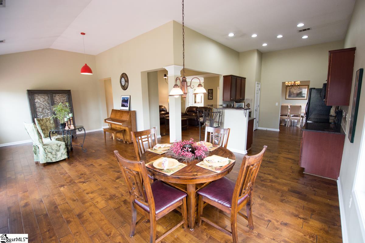 3 Elstar Loop Road Simpsonville, SC 29681 - Photo 7 of 35