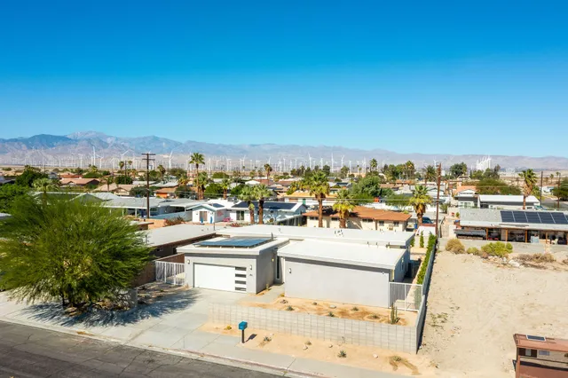 $3,800 | 416 Rosa Parks Road, Palm Springs, CA 92262