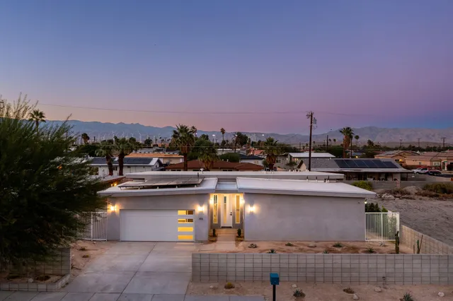 $3,800 | 416 Rosa Parks Road, Palm Springs, CA 92262