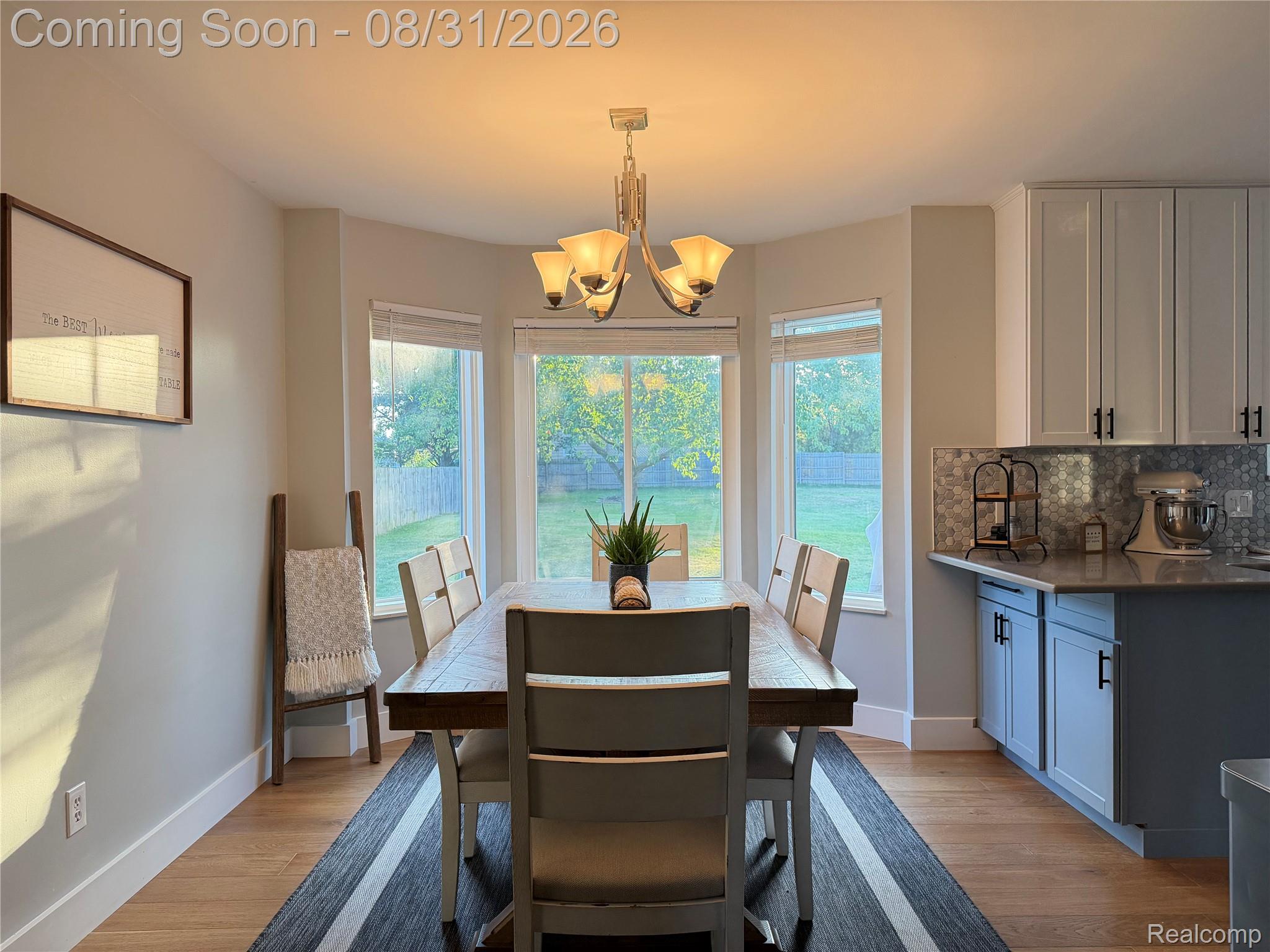 3786 Hazelton Avenue Rochester, MI 48307 - Photo 5 of 10 Dinning.jpeg