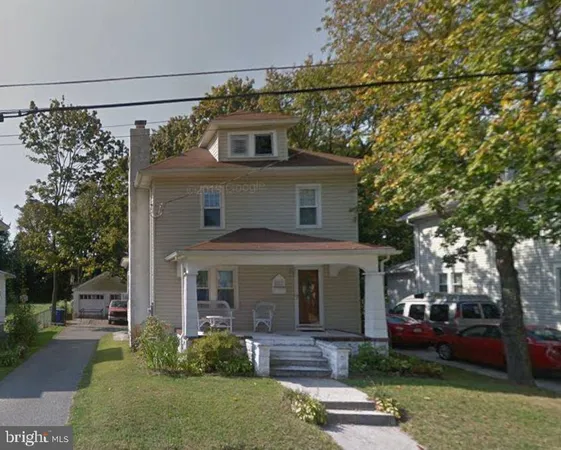 front view of house with a yard