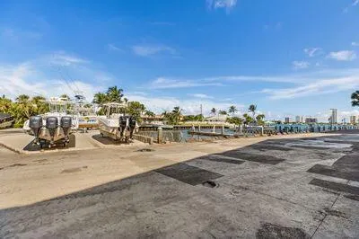 $5,900 | 2640 Lake Shore Drive, Unit 2307, Riviera Beach, FL 33404