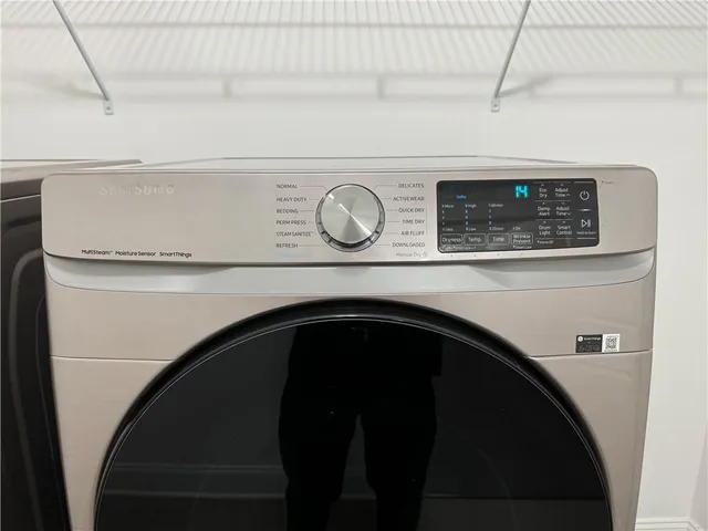 a view of a street with a street view