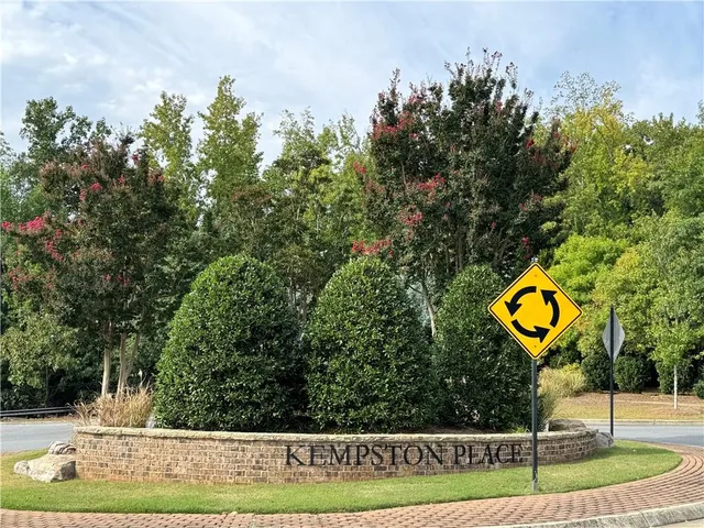 $3,490 | 210 Hamlet Drive, Duluth, GA 30097