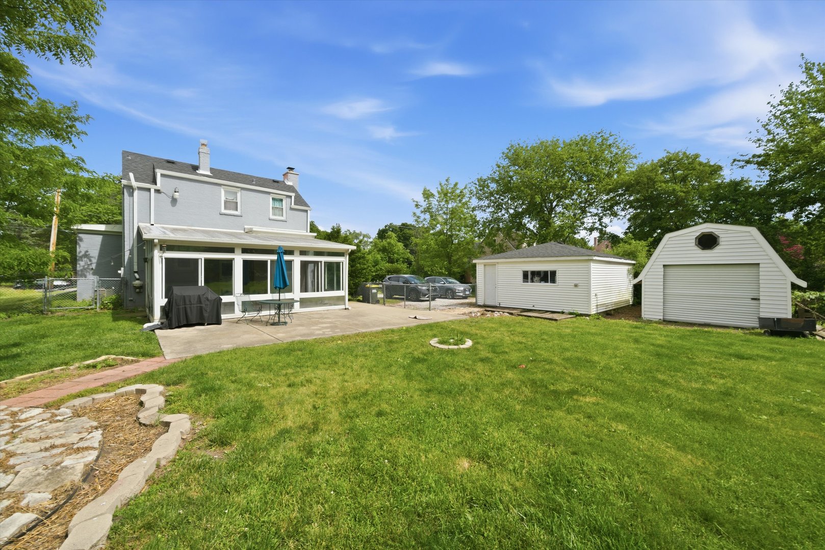 306 North Elmhurst Road Prospect Heights, IL 60070 - Photo 32 of 44