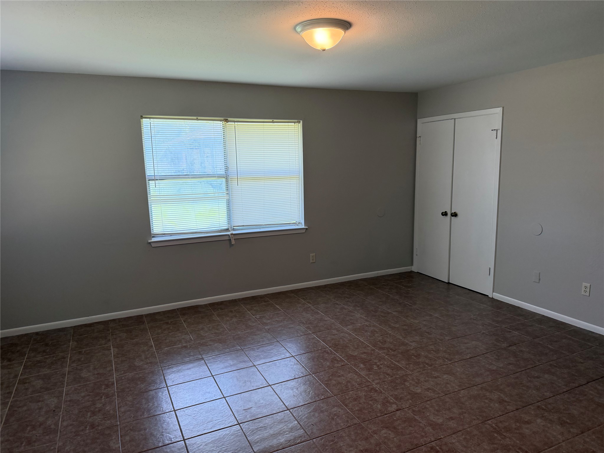 719 Pine Terrace Prairie View, TX 77445 - Photo 6 of 9 Gallery Image 6