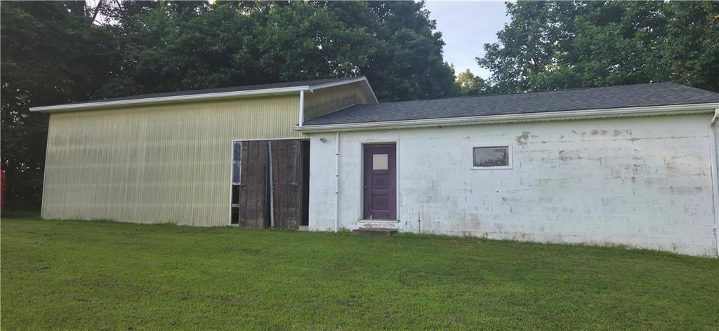 19 Township Rd T355 Burgettstown, PA 15021 - Photo 17 of 47 Oversized 2 Car Garage