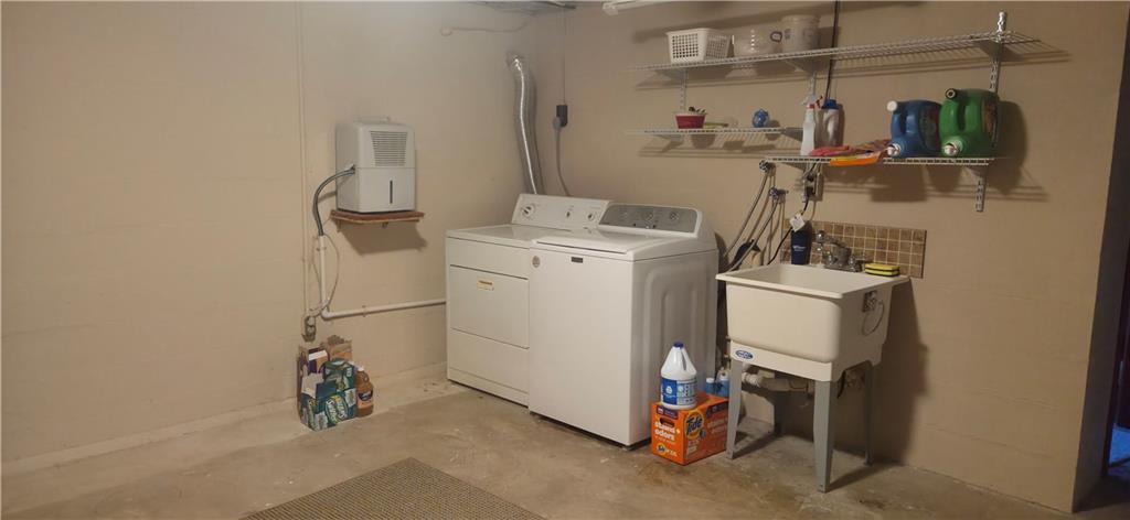 19 Township Rd T355 Burgettstown, PA 15021 - Photo 43 of 47 Basement Laundry