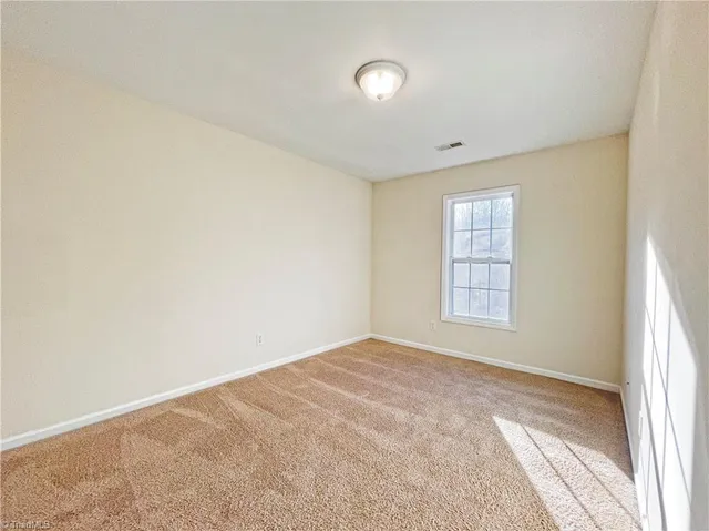 $1,750 | 4445 Baylor Street, Greensboro, NC 27455