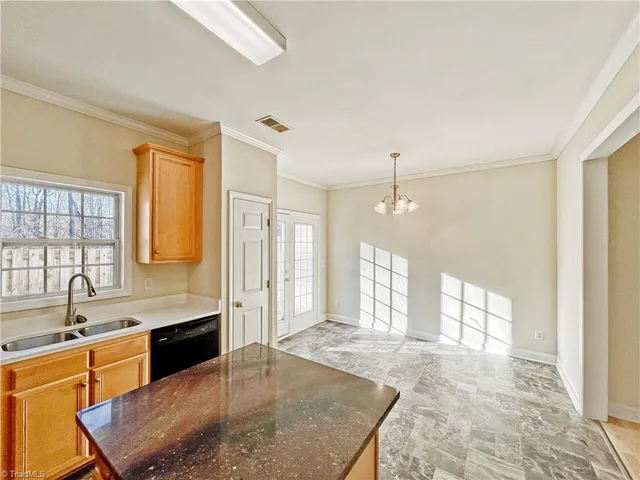 $1,750 | 4445 Baylor Street, Greensboro, NC 27455