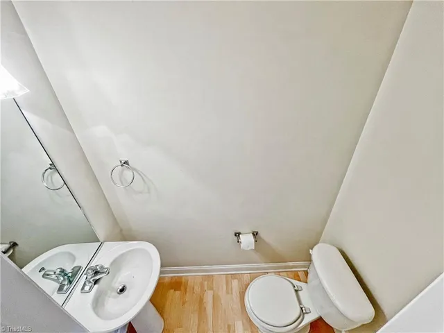 $1,750 | 4445 Baylor Street, Greensboro, NC 27455