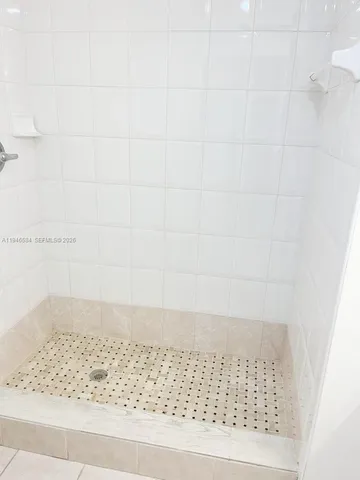 $1,975 | 7930 North Nob Hill Road, Unit 204, Tamarac, FL 33321