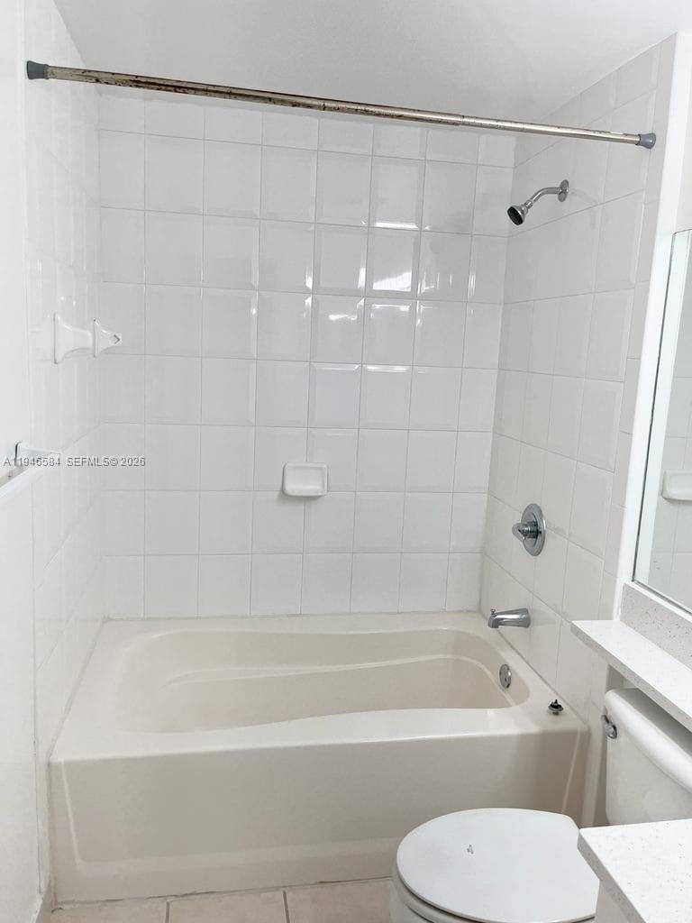 7930 North Nob Hill Road, Unit 204 Tamarac, FL 33321 - Photo 14 of 27