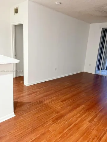 $1,975 | 7930 North Nob Hill Road, Unit 204, Tamarac, FL 33321