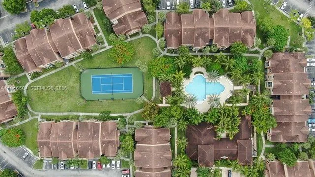 $1,975 | 7930 North Nob Hill Road, Unit 204, Tamarac, FL 33321