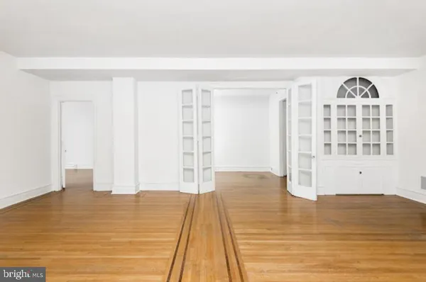 $1,090 | 235 South 15th Street, Unit 1002, Philadelphia, PA 19102