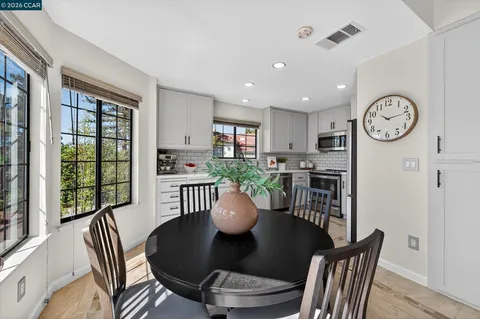 $825,000 | 83 Tahoe Court, Unit 203, San Ramon, CA 94582