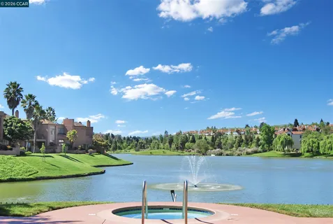 $825,000 | 83 Tahoe Court, Unit 203, San Ramon, CA 94582