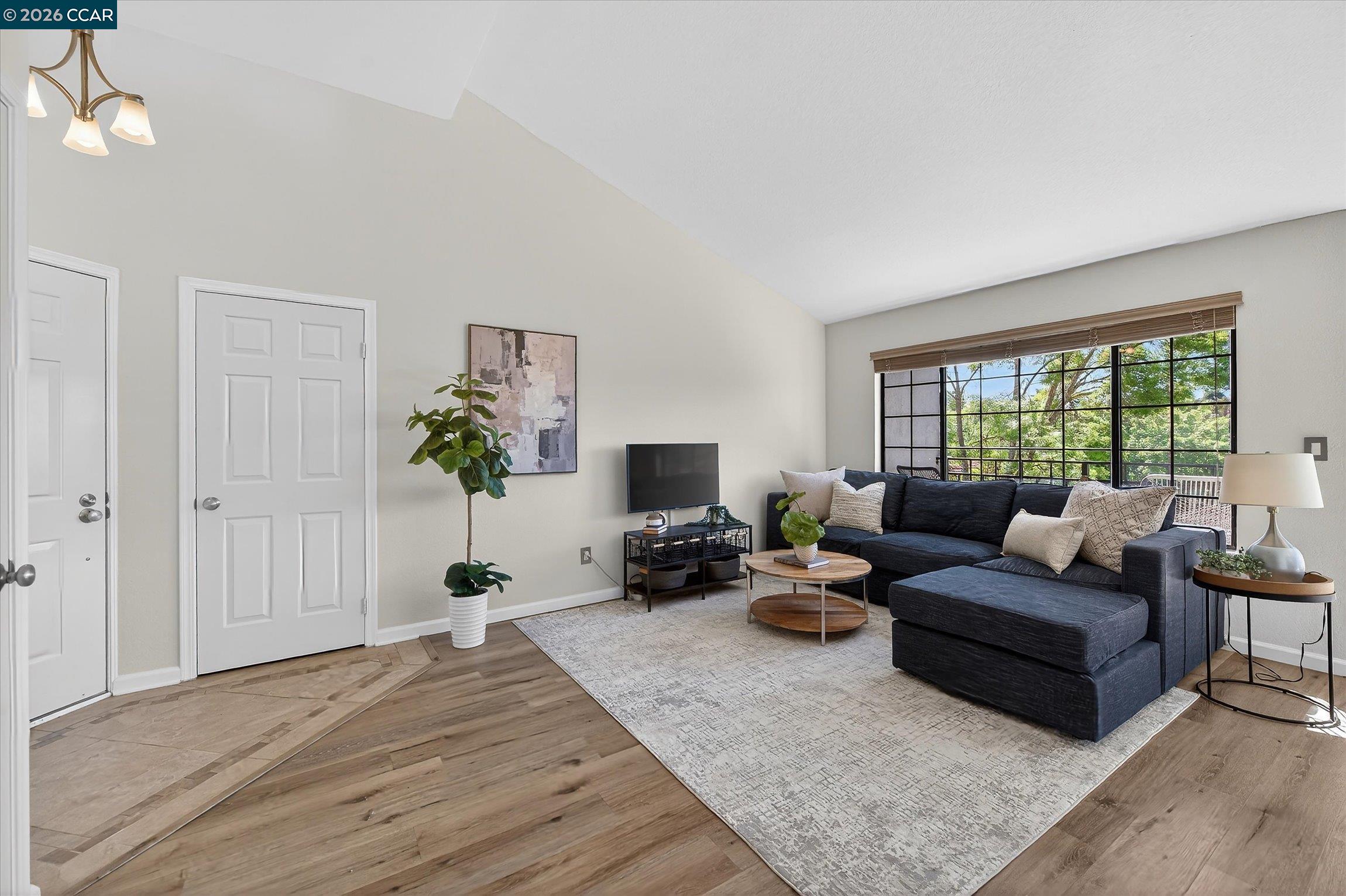 83 Tahoe Court, Unit 203 San Ramon, CA 94582 - Photo 6 of 37