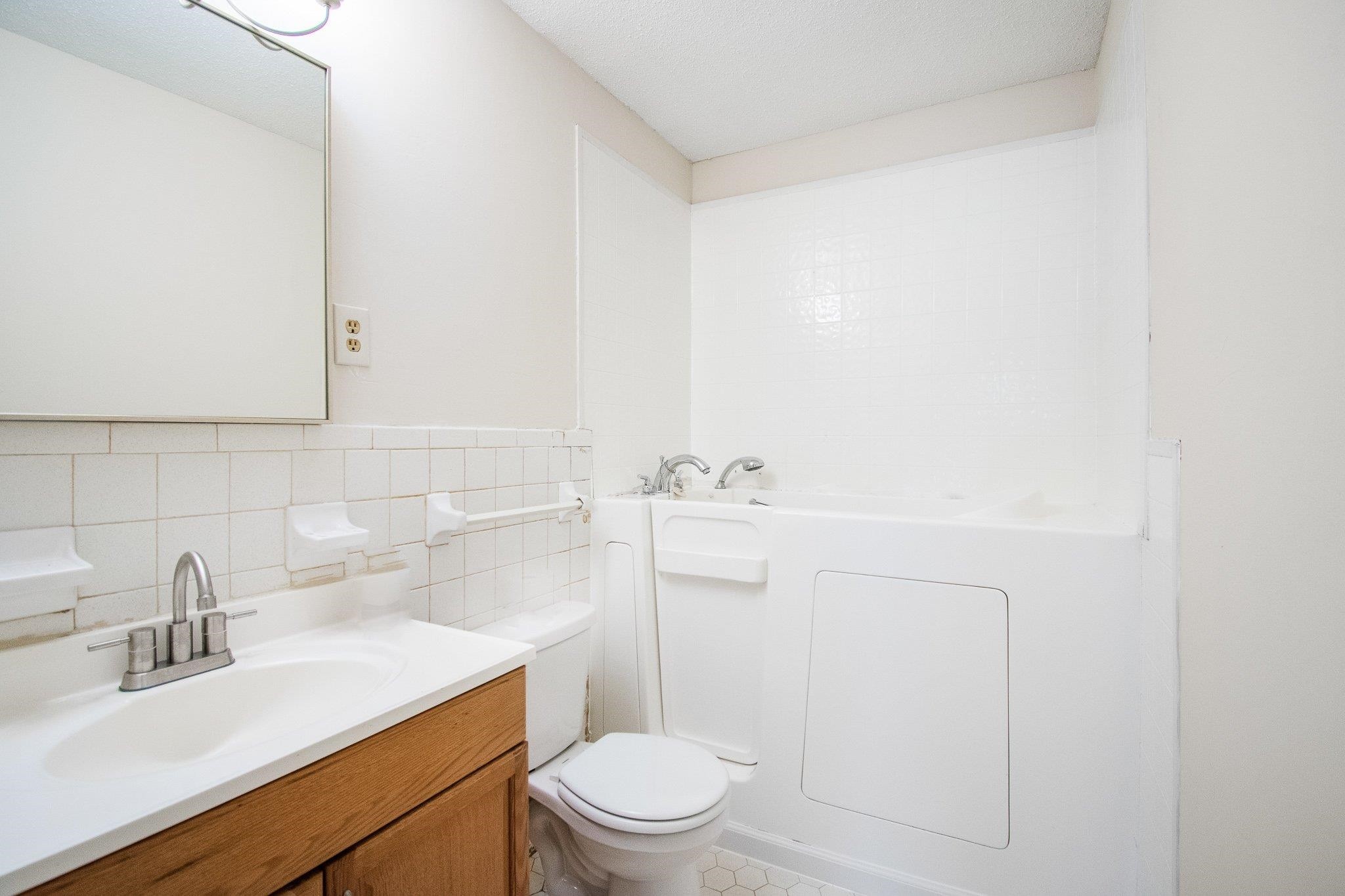 4569 Sumners Wells Road Memphis, TN 38118 - Photo 9 of 18