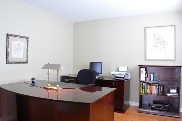 1833 Clover Road Northbrook, IL 60062 - Photo 12 of 25 a view of a workspace with furniture