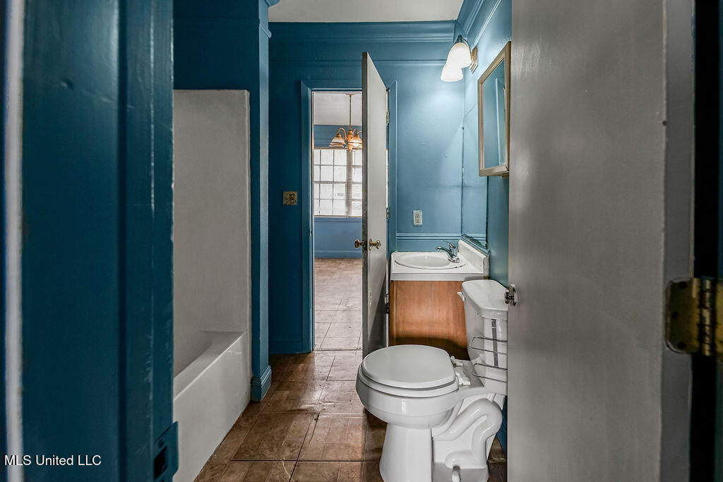 4718 Main Street Moss Point, MS 39563 - Photo 14 of 22 DSC00771