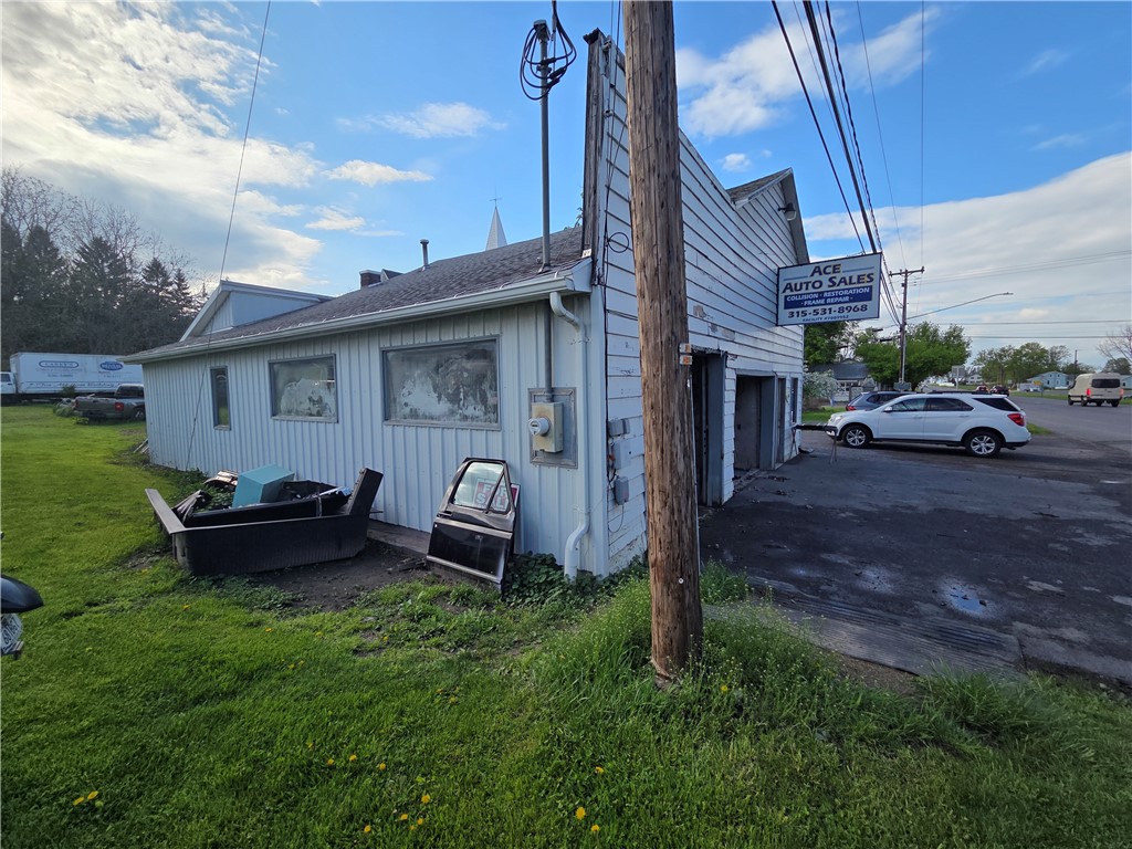 978 State Route Penn Yan, NY 14527 - Photo 6 of 18
