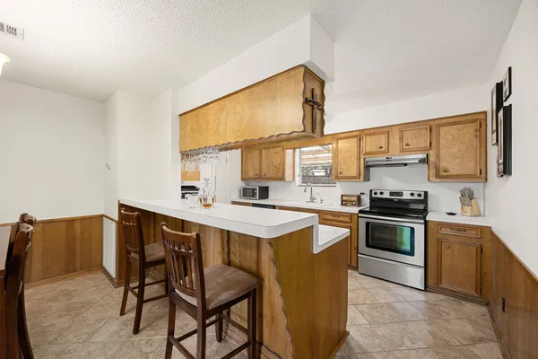 $315,000 | 2210 Lucretia Street, Pinehurst, TX 77362