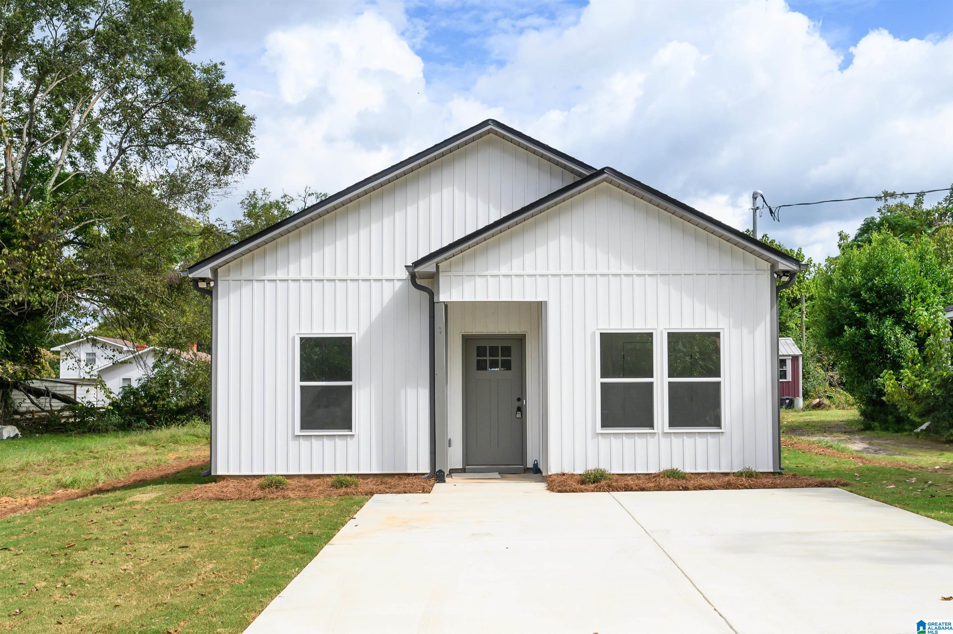 340 Samford Street Montevallo, AL 35115 - Photo 1 of 38