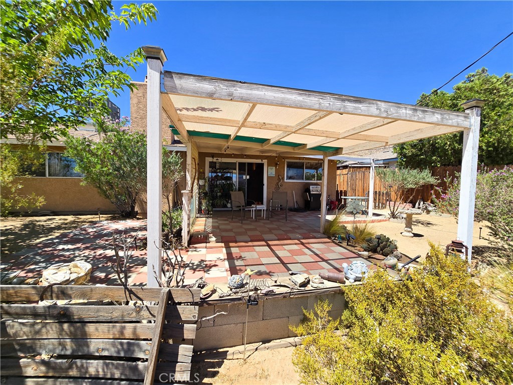 23911 Tahquitz Road Apple Valley, CA 92307 - Photo 19 of 32