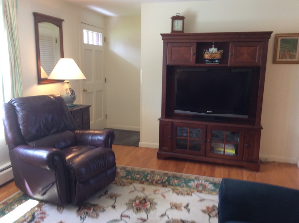 280 Dutchess Street Springfield, MA 01129 - Photo 13 of 21