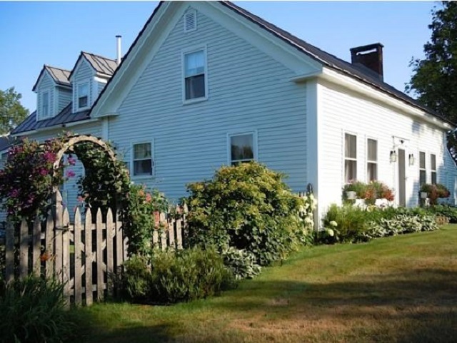 2170 Town Hill Road Wolcott, VT 05680 - Photo 2 of 33