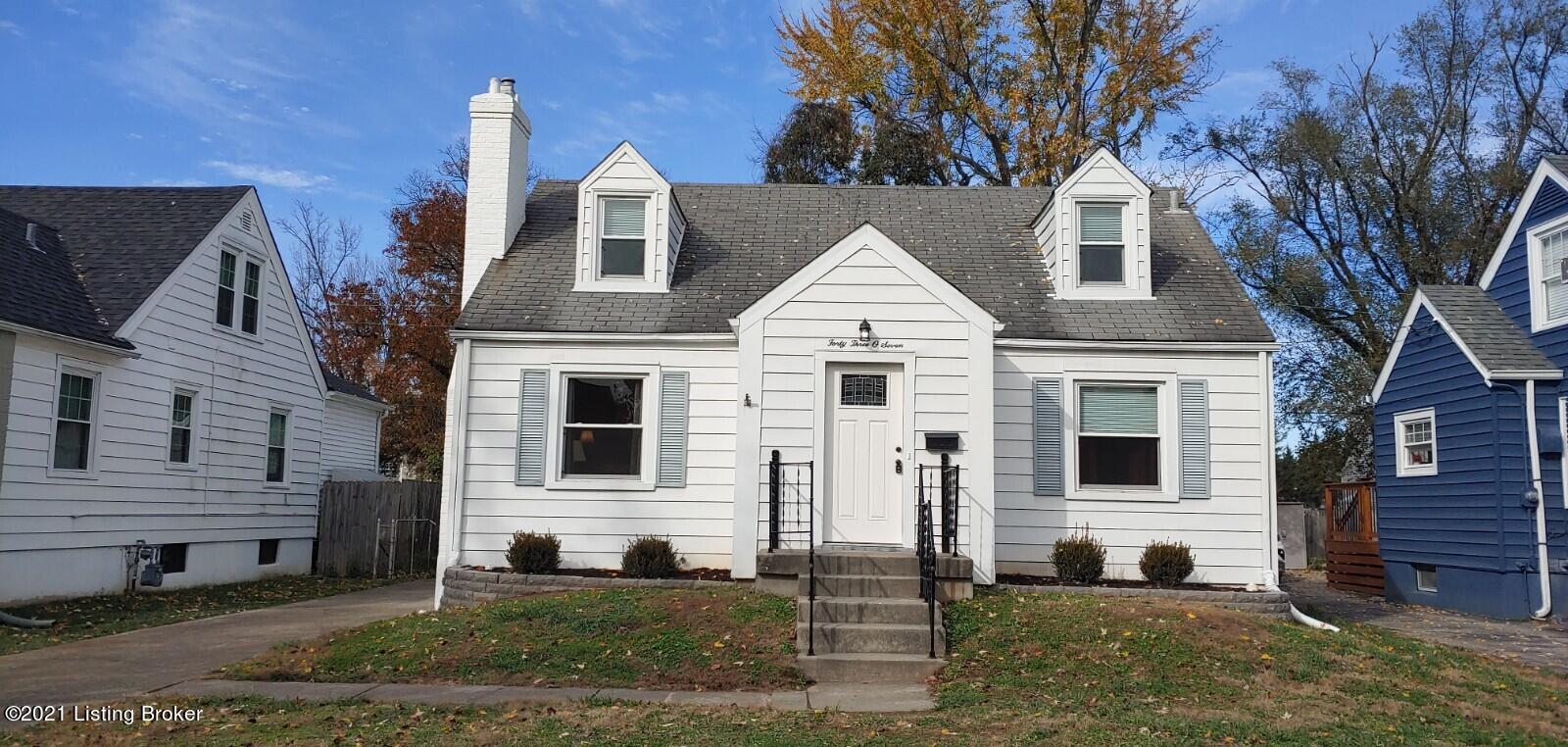 4307 Churchill Road Louisville, KY 40207 - Photo 2 of 42 Front