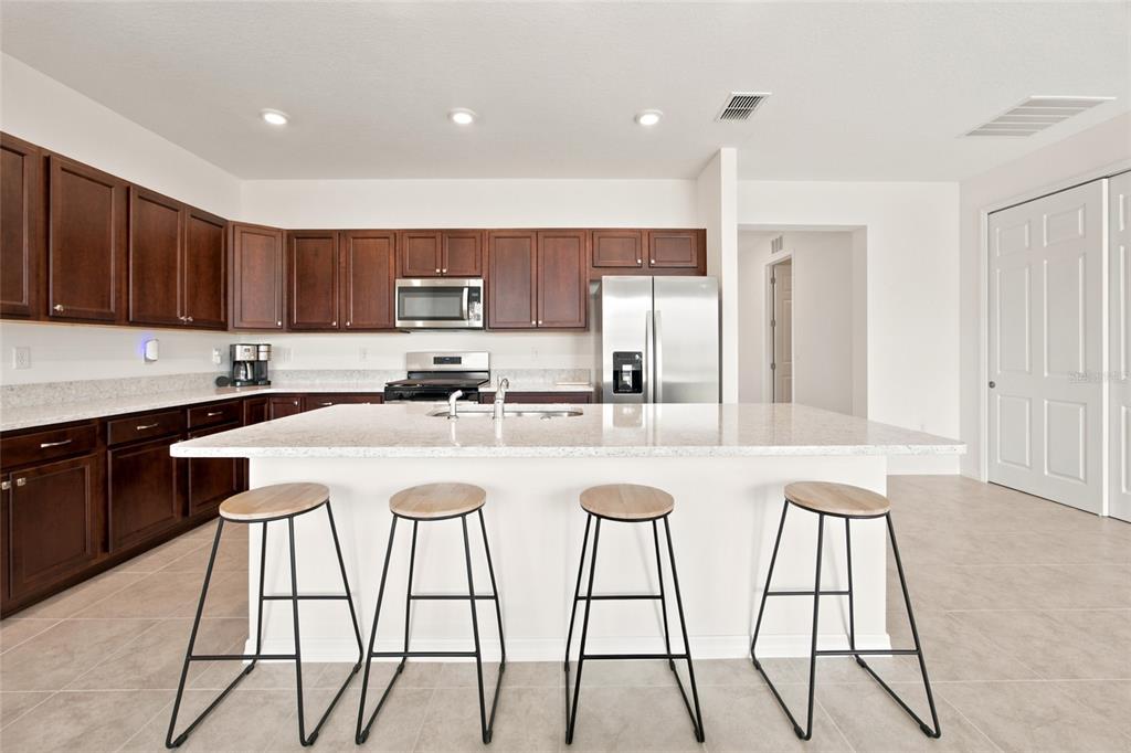 7227 Southwest 58th Place Road Ocala, FL 34474 - Photo 13 of 38