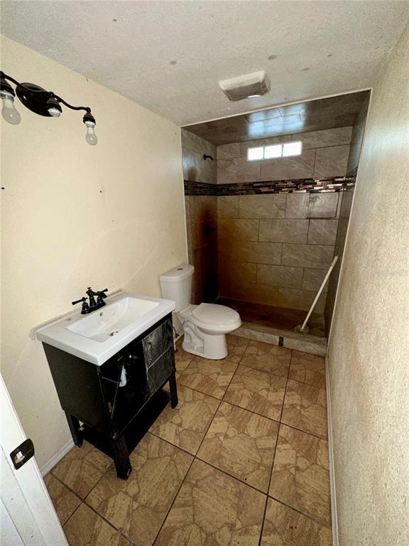 3521 Sumner Road Dover, FL 33527 - Photo 16 of 20 Gallery Image 16
