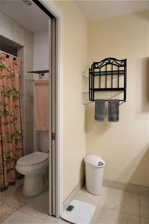 $1,250 | 4348 Tahitian Gardens Circle, Unit B, Holiday, FL 34691